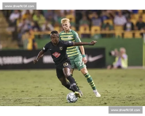 高清足球赛事直播APP下载指南畅享全球赛场精彩即时比分数据分析权威解说 - 副本 - 副本 (2) - 副本 - 副本 高清足球赛事直播APP下载指南畅享全球赛场精彩即时比分数据分析权威解说 - 副本 - 副本 (2) - 副本 - 副本